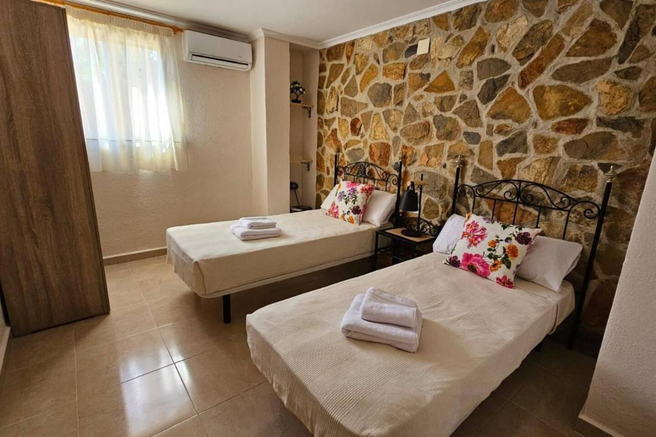 Buen Estar, Piscina, Barbacoa, Jacuzzi En Valencia Villa Turis Luaran gambar