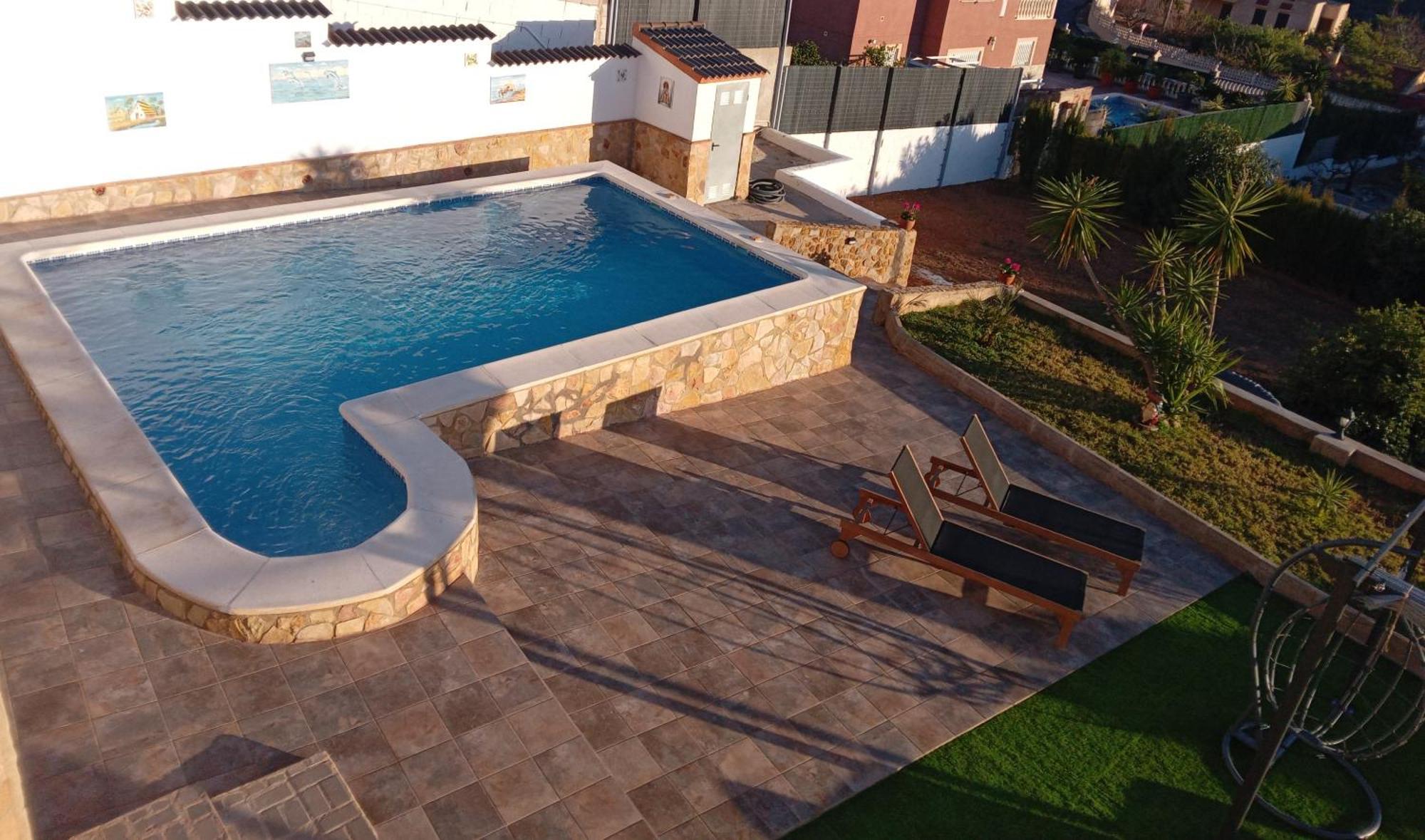 Buen Estar, Piscina, Barbacoa, Jacuzzi En Valencia Villa Turis Bilik gambar